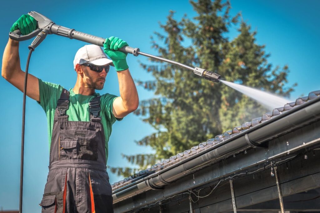 Best Roof cleaning Greenacres FL